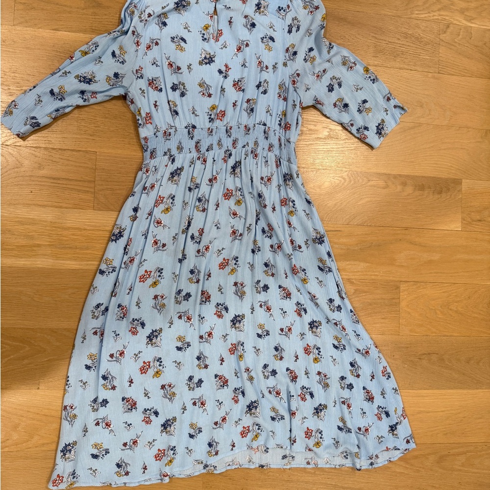 Chic Floral Long Sleeve Dress in Blue